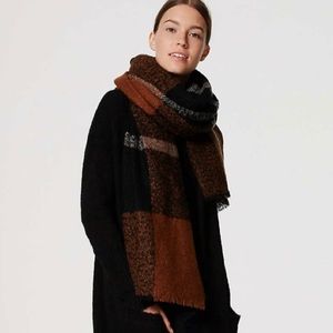 🔥 Ann Taylor LOFT Blanket Scarf